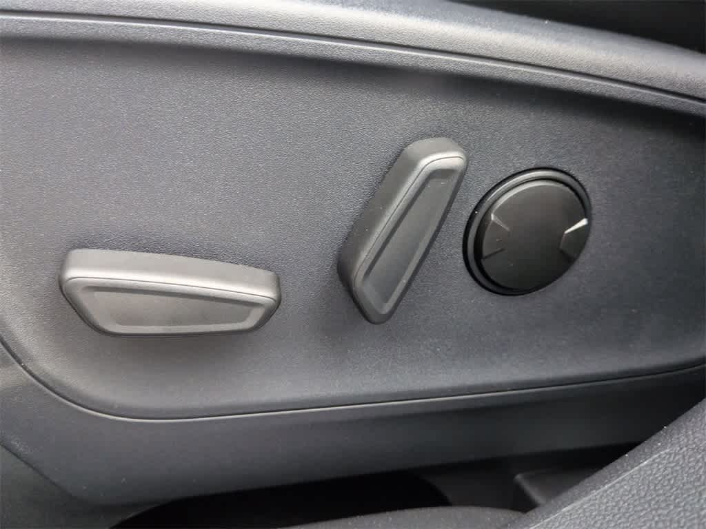 Thumbnail: 2025 Ford Bronco Sport - 18