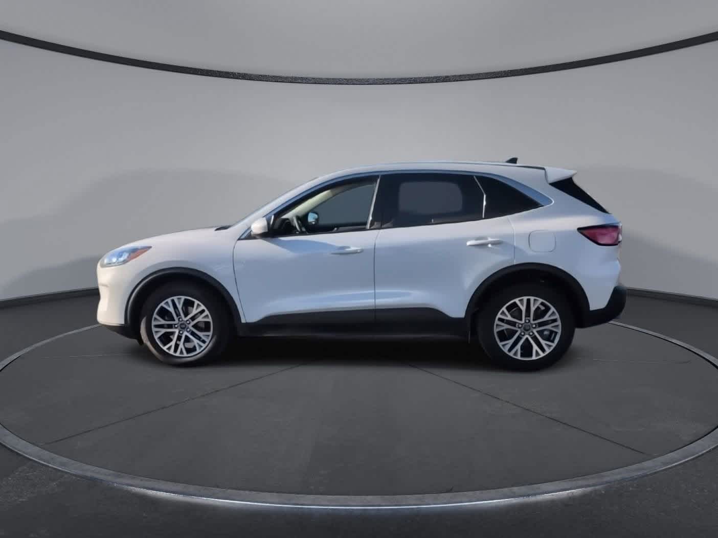 Thumbnail: 2022 Ford Escape - 5