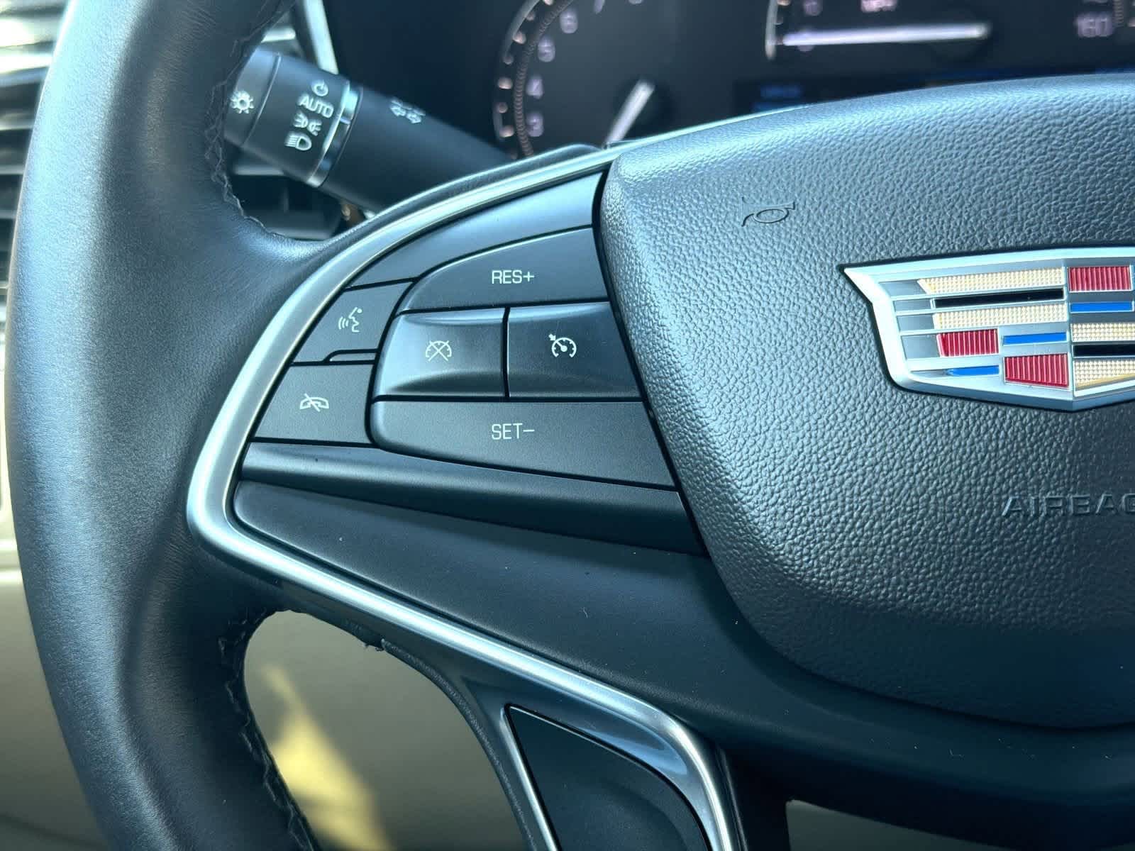 Thumbnail: 2018 Cadillac XT5 - 24