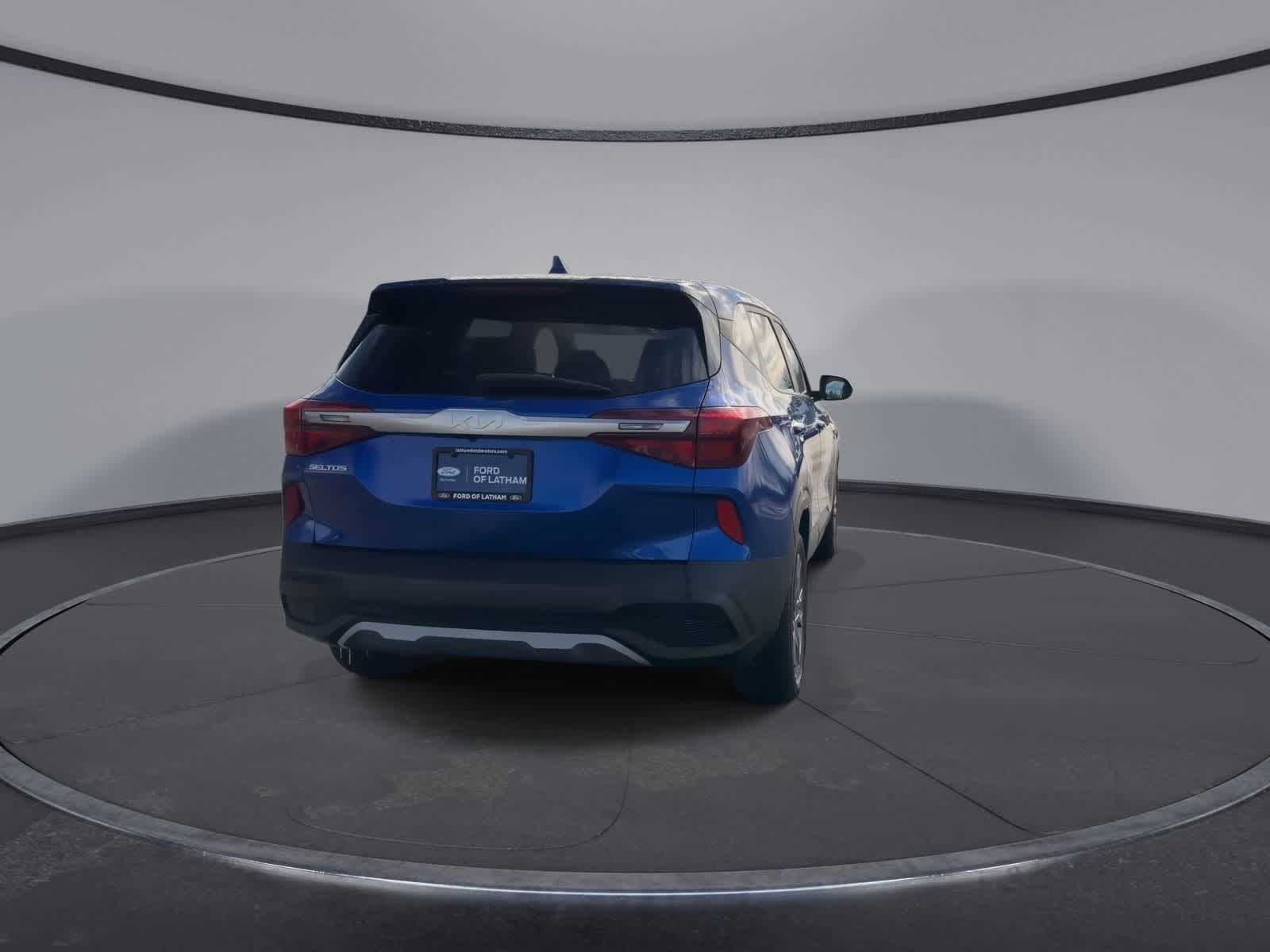 Thumbnail: 2022 Kia Seltos - 7