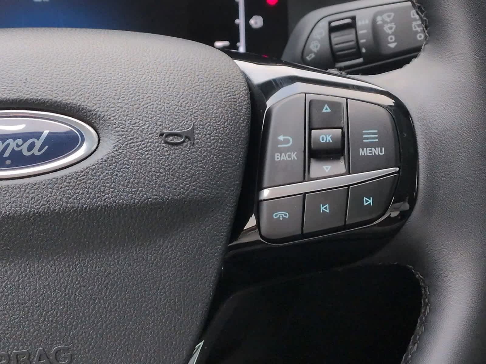 Thumbnail: 2025 Ford Escape - 25