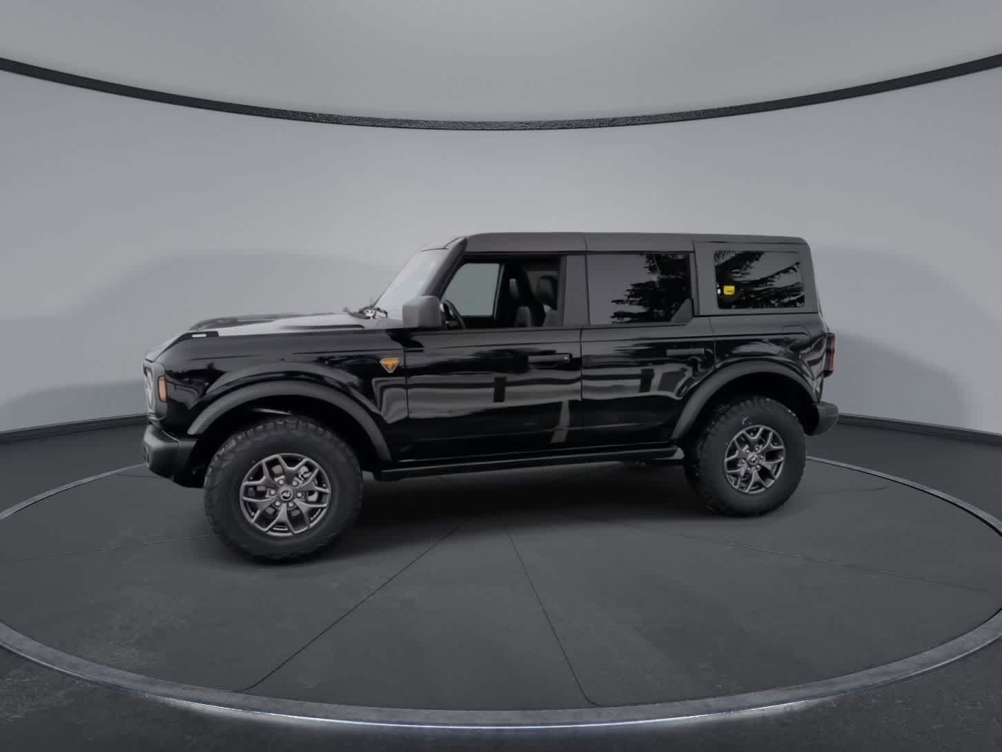 Thumbnail: 2025 Ford Bronco - 4