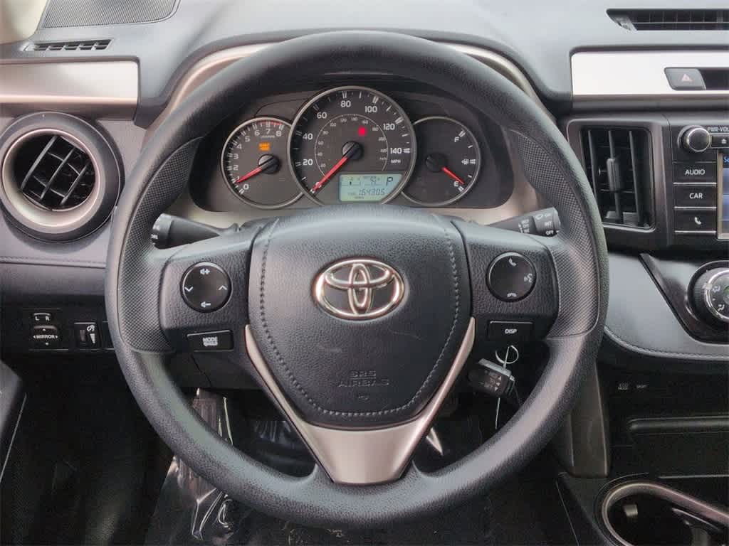 Thumbnail: 2016 Toyota RAV4 - 23