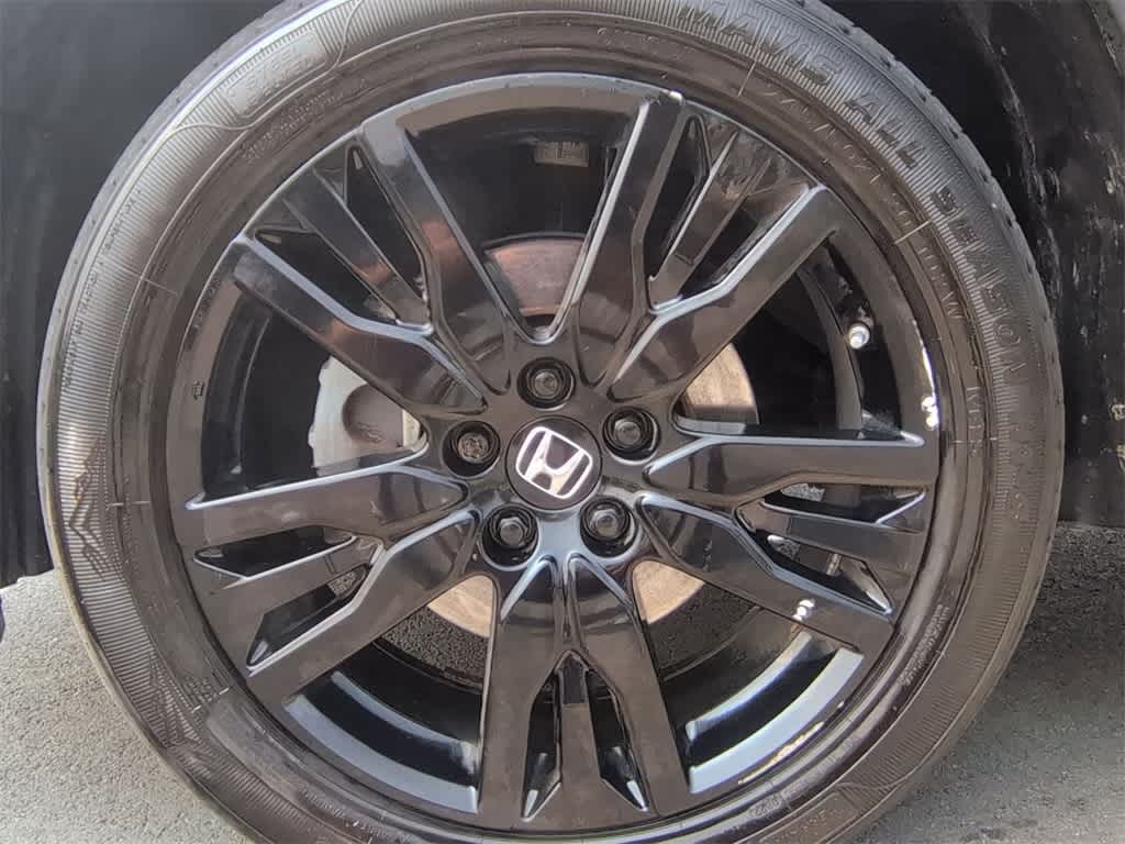Thumbnail: 2021 Honda Pilot - 14