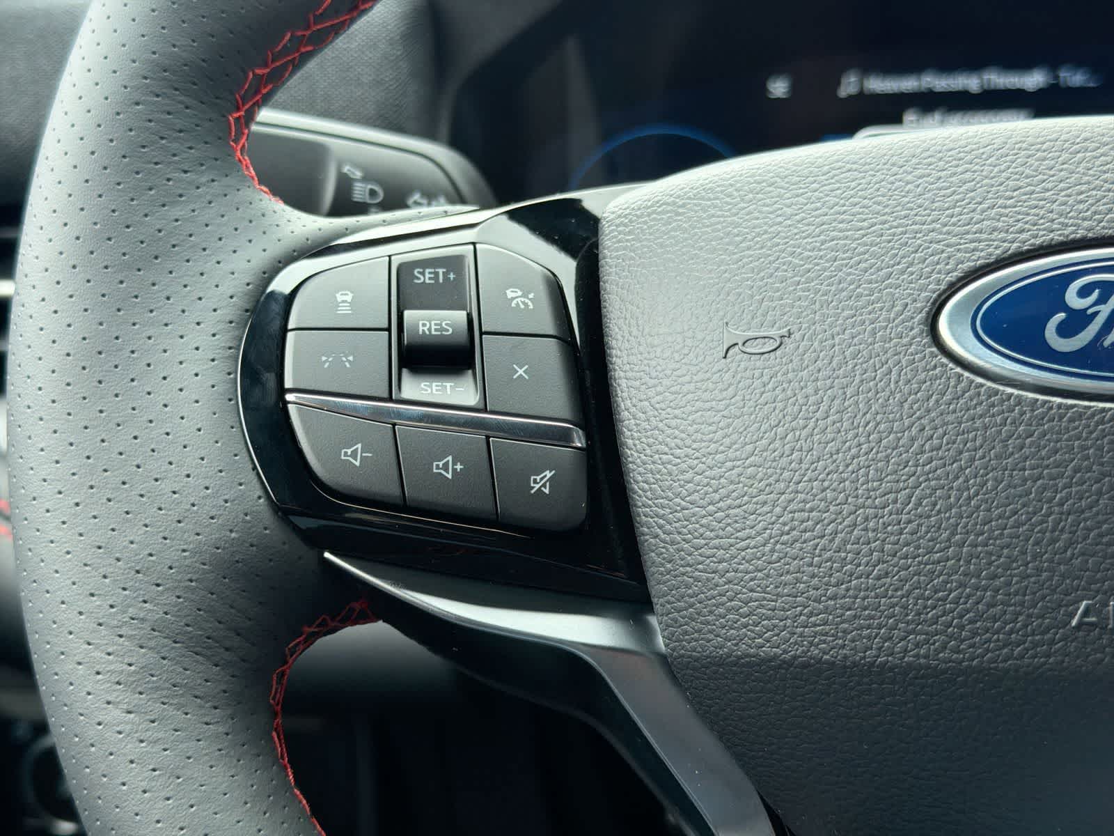 Thumbnail: 2026 Ford Explorer - 25