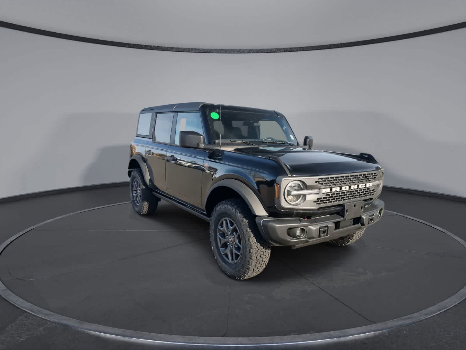 Thumbnail: 2025 Ford Bronco - 2
