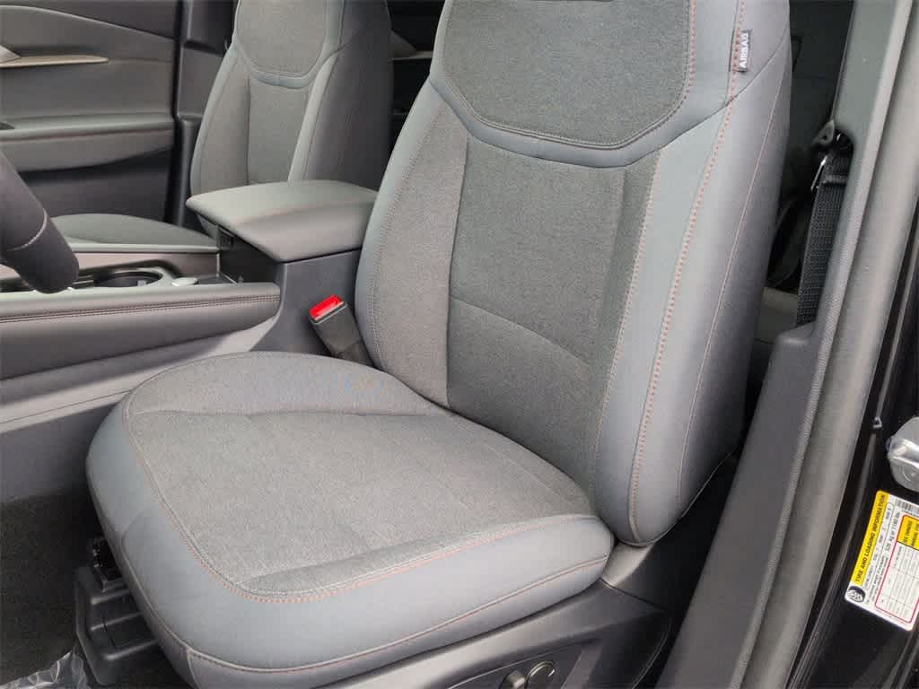 Thumbnail: 2025 Ford Explorer - 17