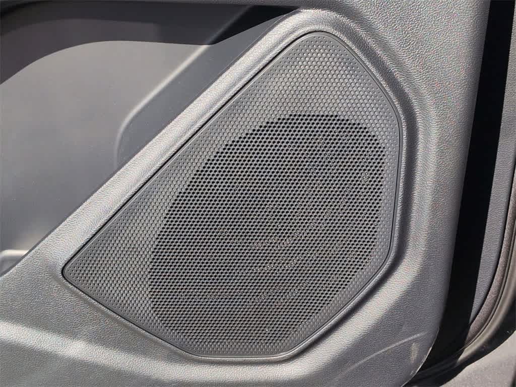 Thumbnail: 2025 Ford Explorer - 31