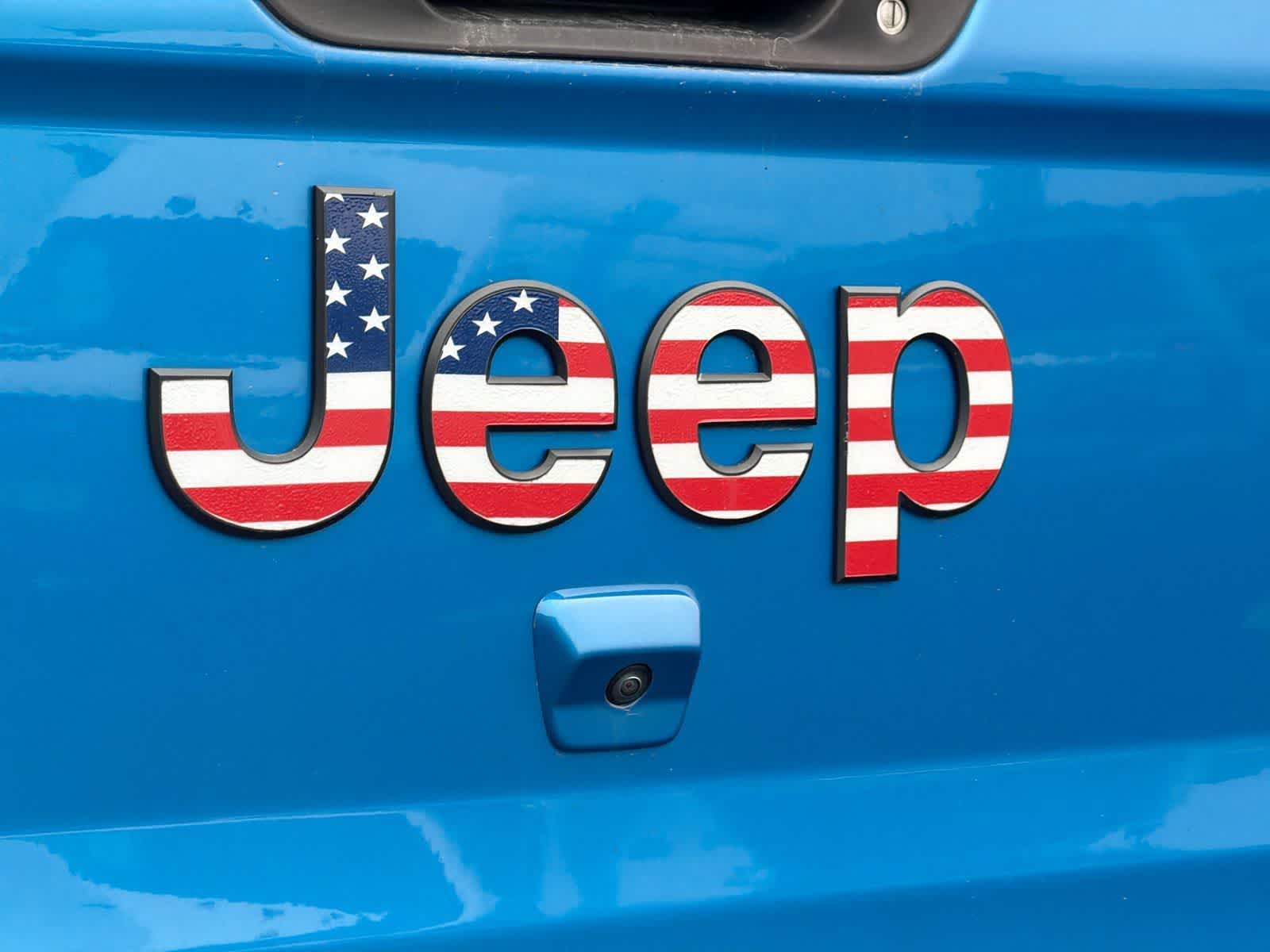 Thumbnail: 2021 Jeep Gladiator - 13