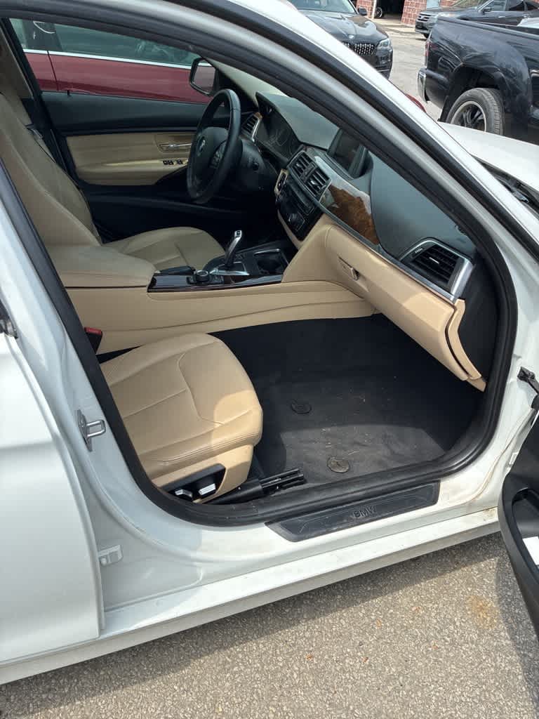 2017 BMW 3 Series 320i 2