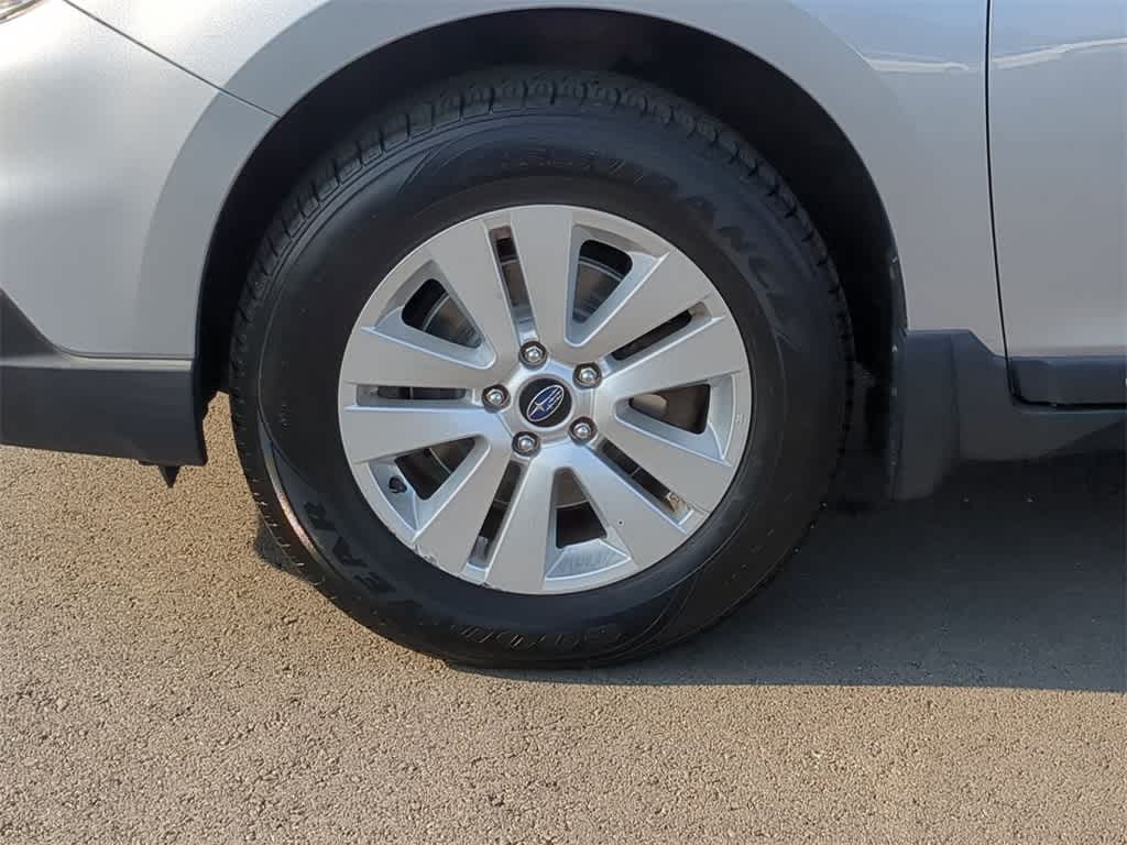 Thumbnail: 2015 Subaru Outback - 14