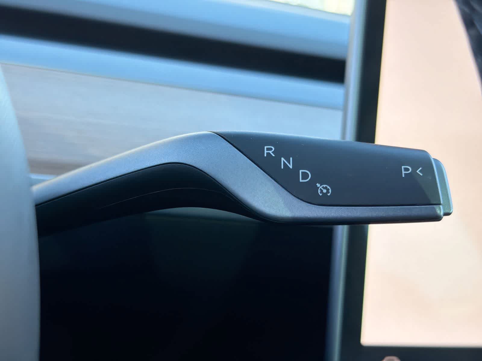 Thumbnail: 2022 Tesla Model 3 - 33