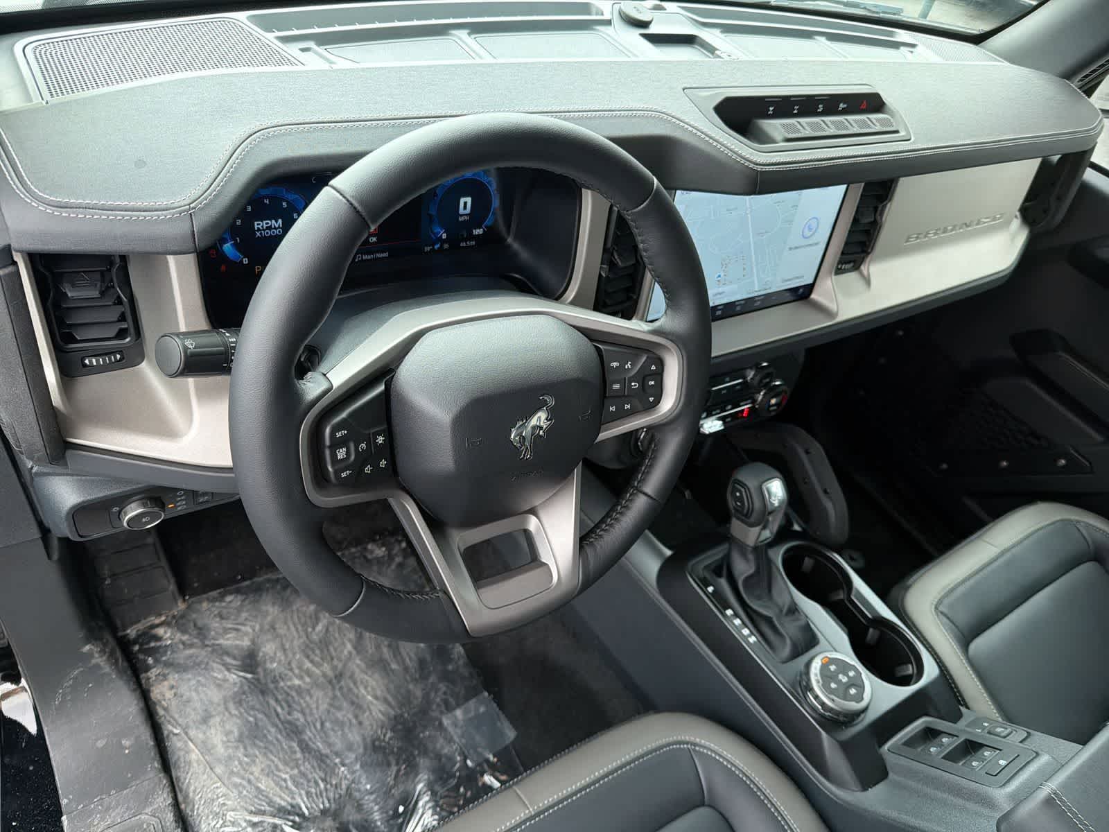 Thumbnail: 2025 Ford Bronco - 10