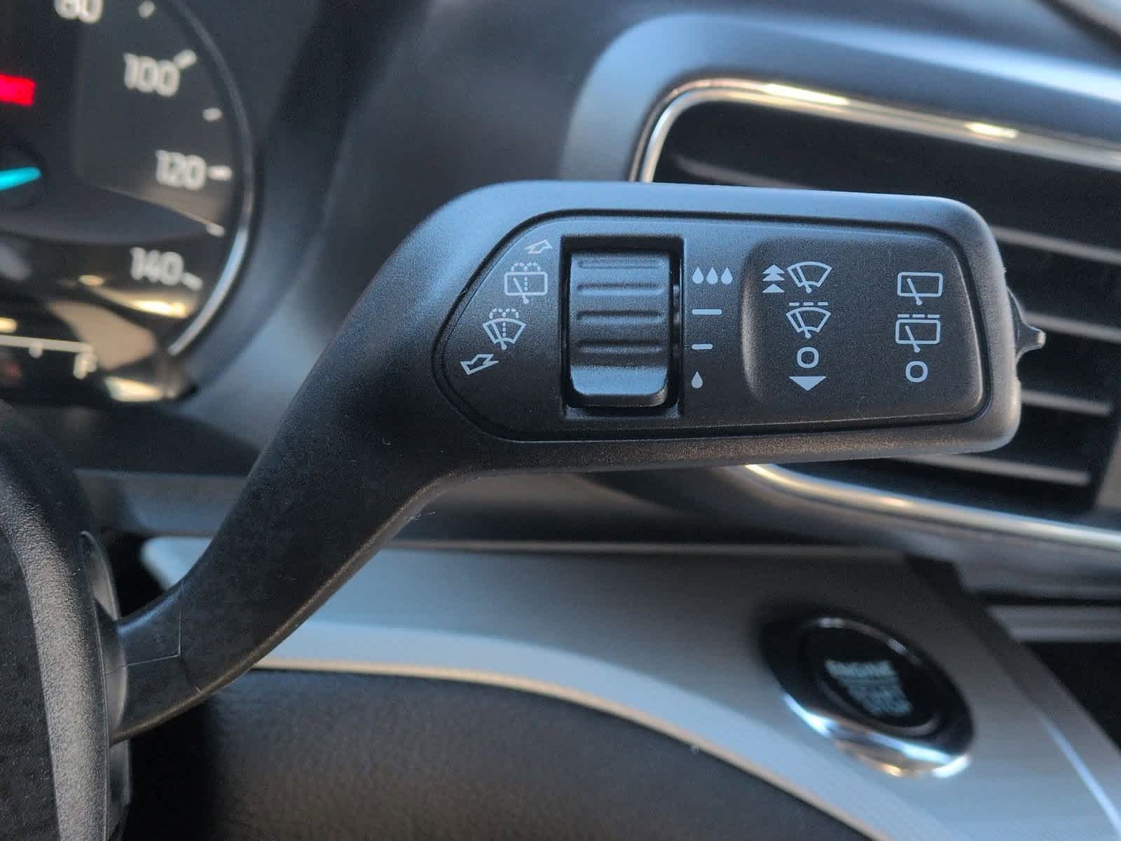 Thumbnail: 2022 Ford Explorer - 28