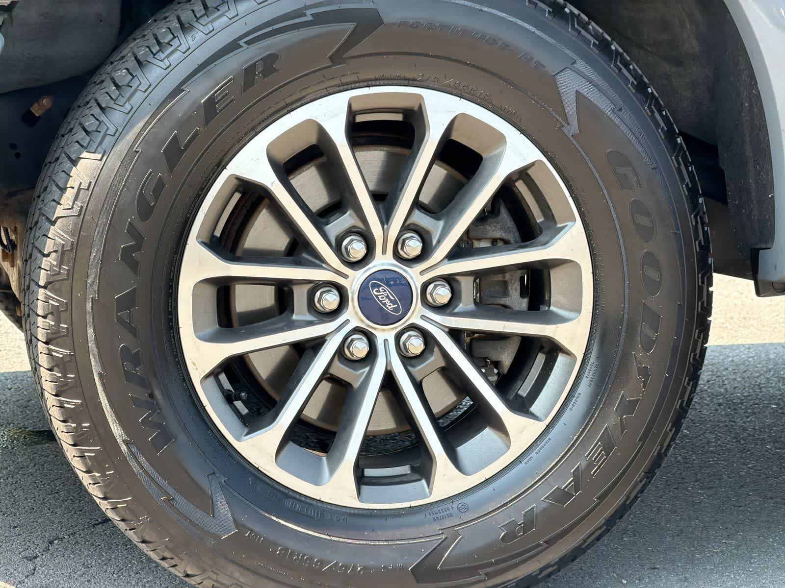 Thumbnail: 2019 Ford F-150 - 13