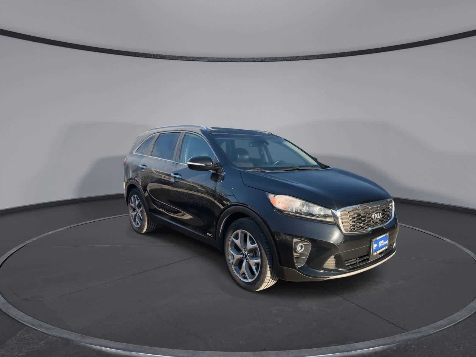 Thumbnail: 2019 Kia Sorento - 2