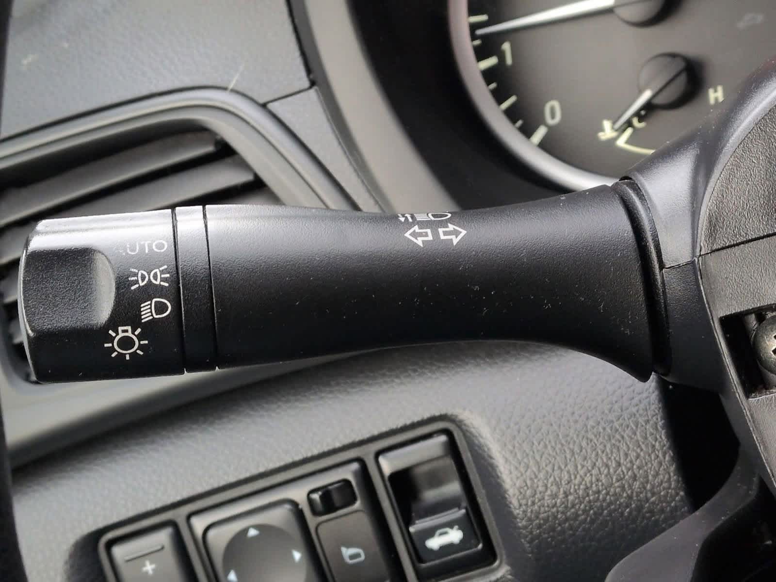 Thumbnail: 2019 Nissan Sentra - 27