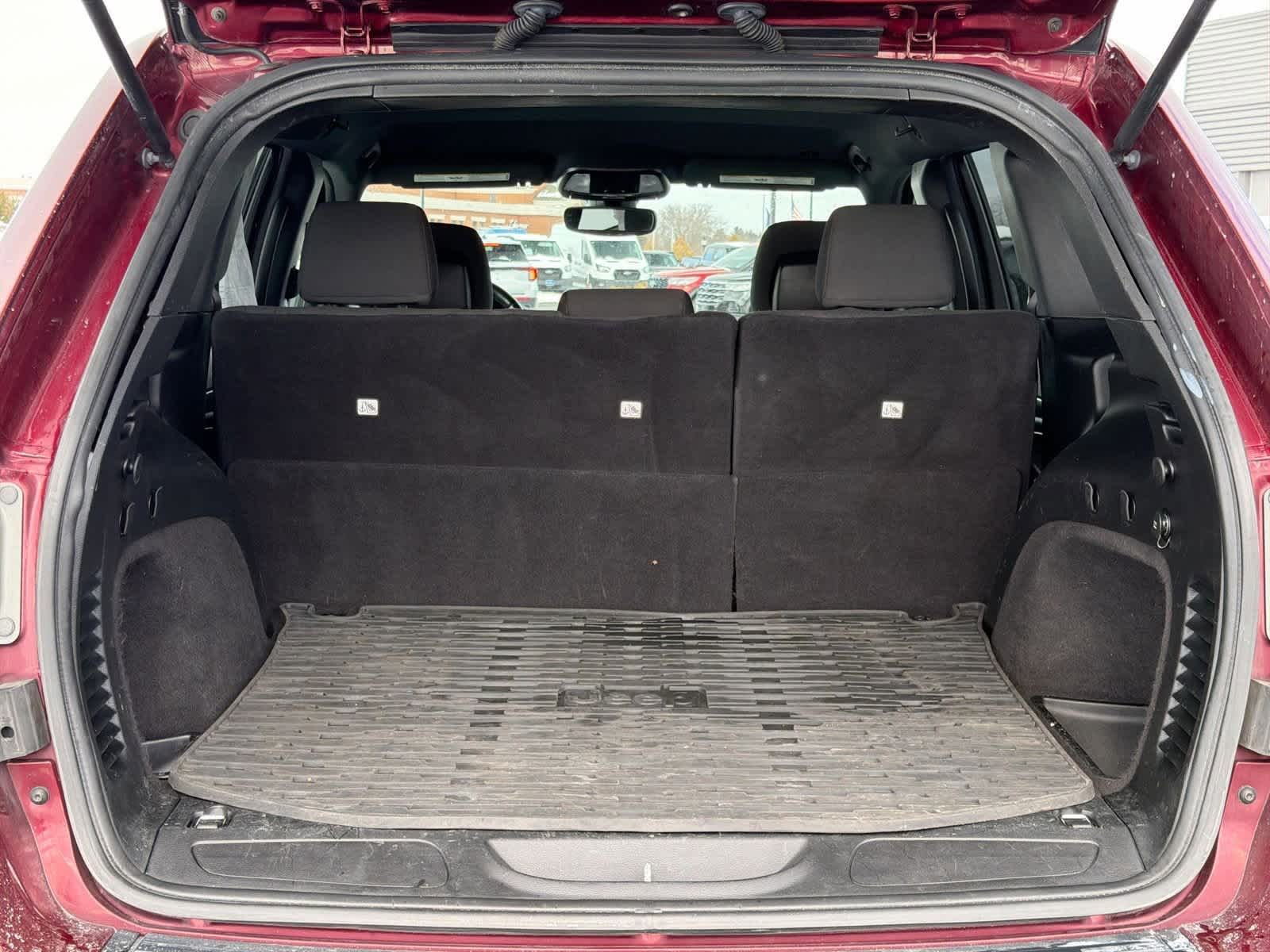 Thumbnail: 2019 Jeep Grand Cherokee - 35