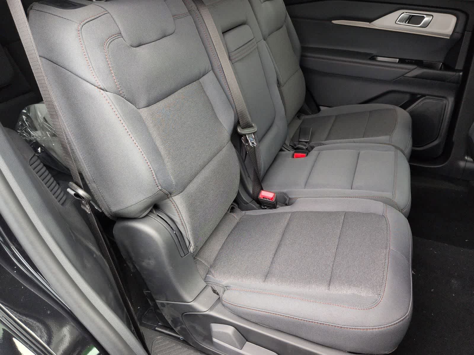 Thumbnail: 2026 Ford Explorer - 21