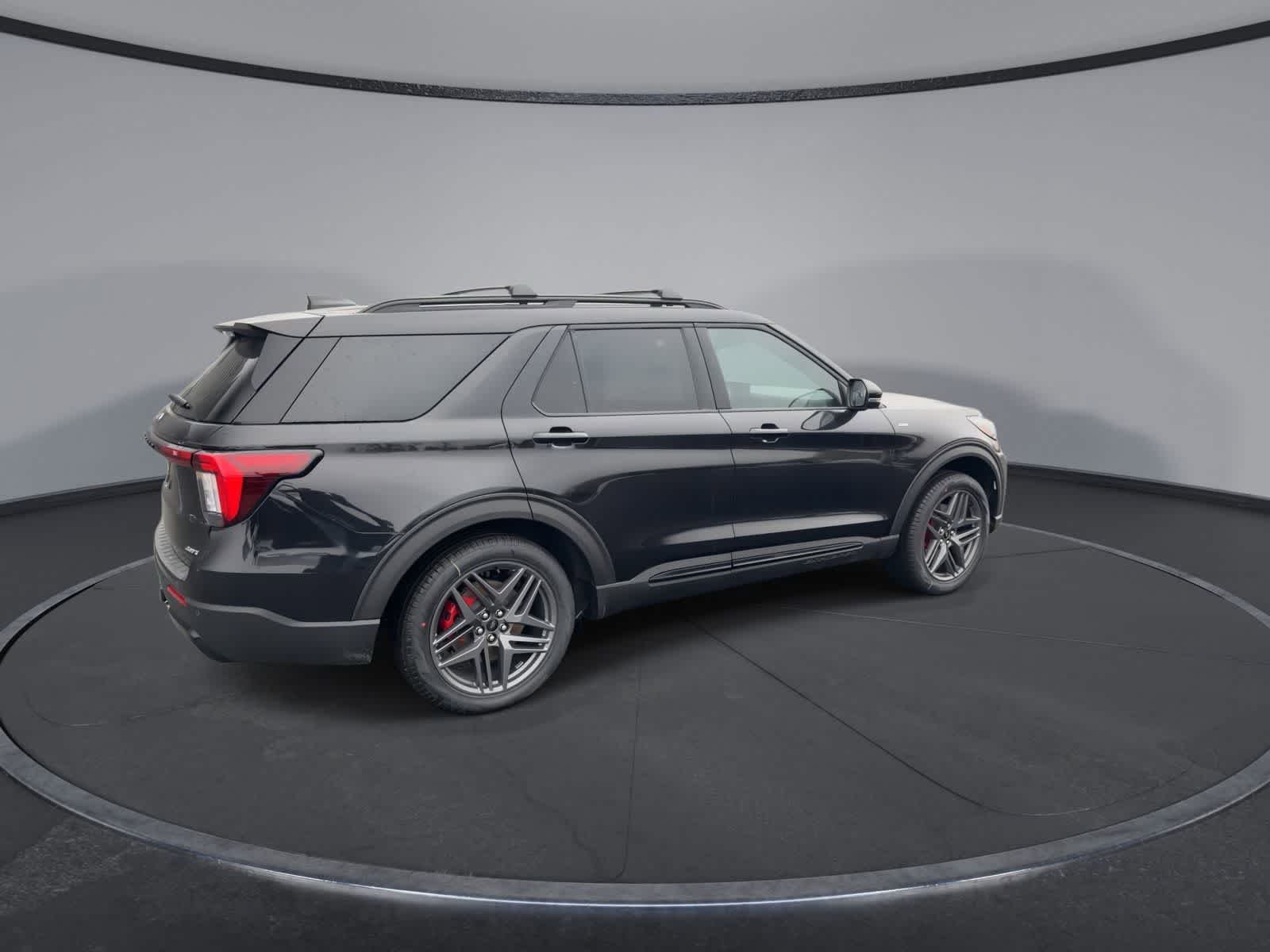 Thumbnail: 2026 Ford Explorer - 8