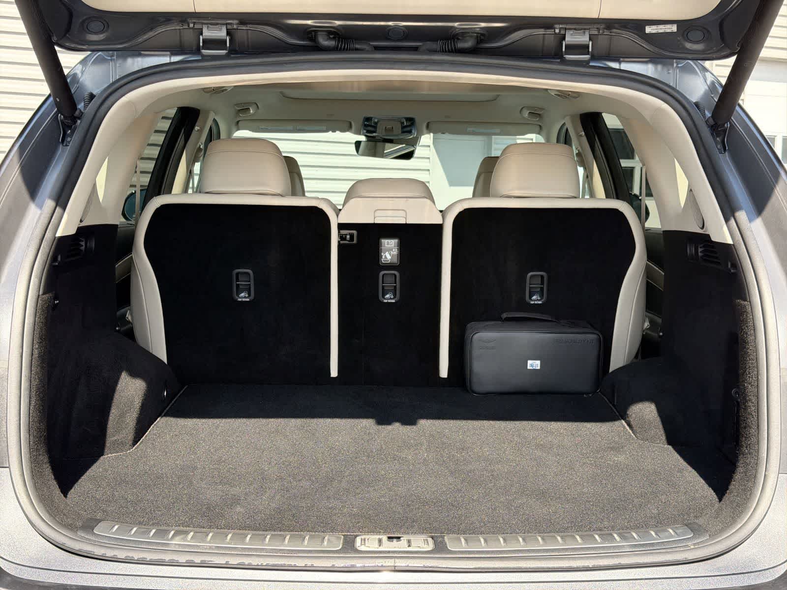 Thumbnail: 2021 Genesis GV80 - 36