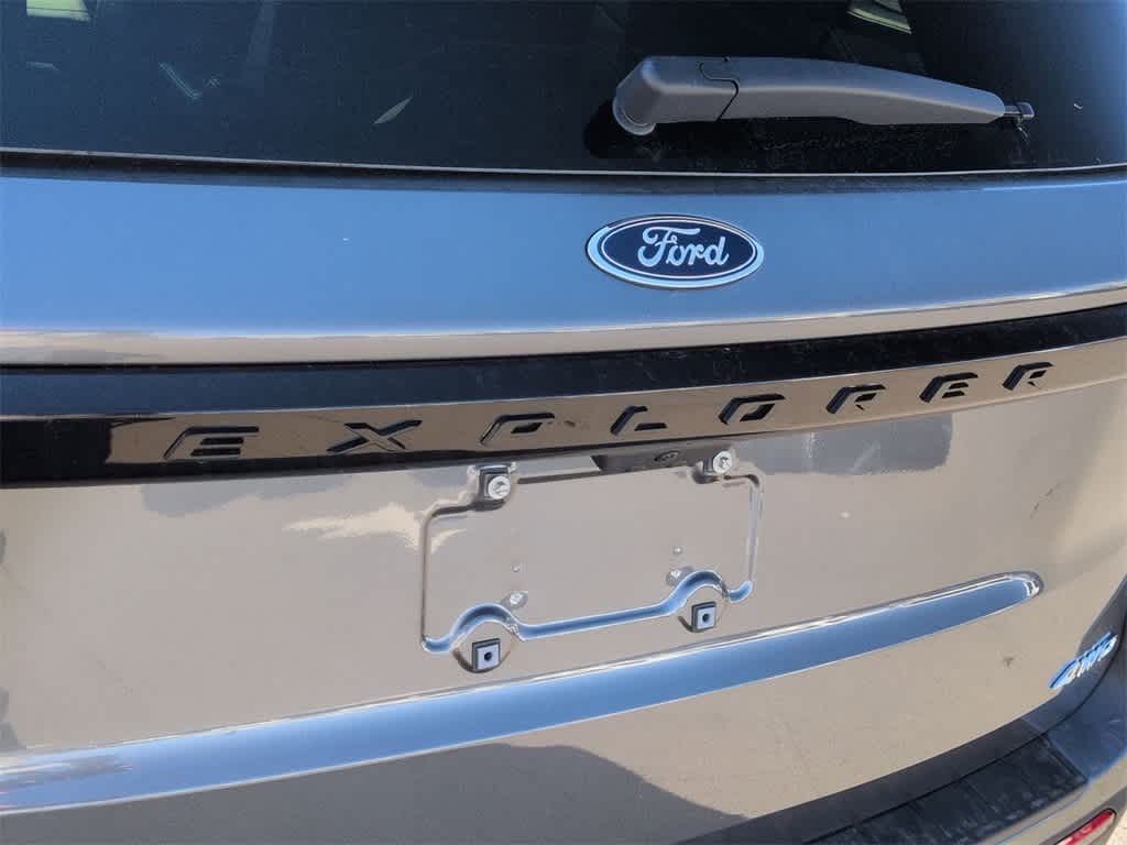 Thumbnail: 2025 Ford Explorer - 13
