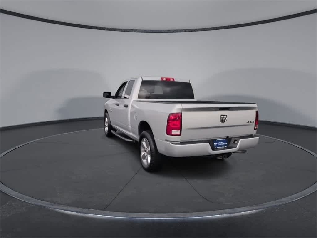 Thumbnail: 2019 RAM 1500 Classic - 7