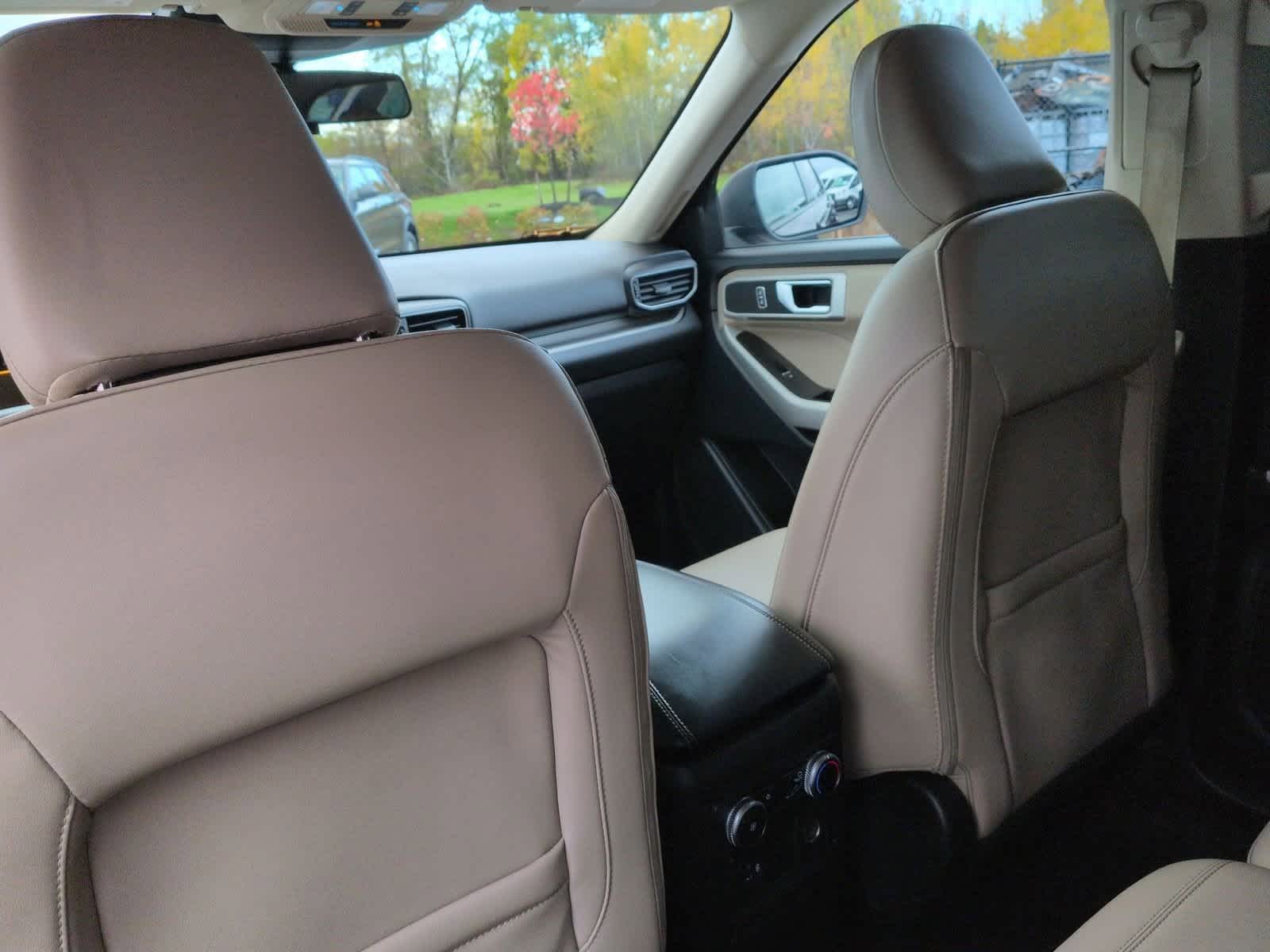 Thumbnail: 2022 Ford Explorer - 19