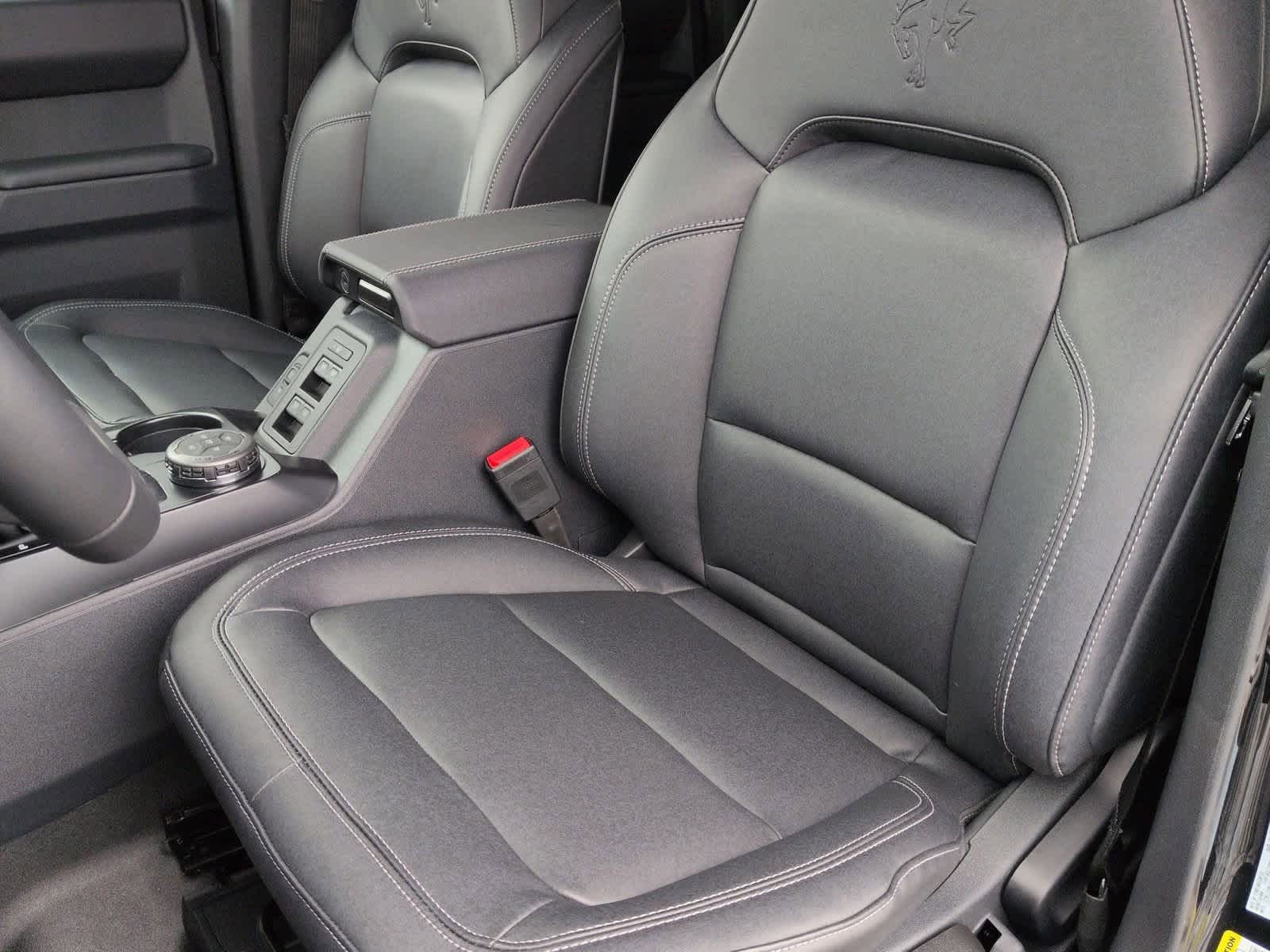 Thumbnail: 2025 Ford Bronco - 17