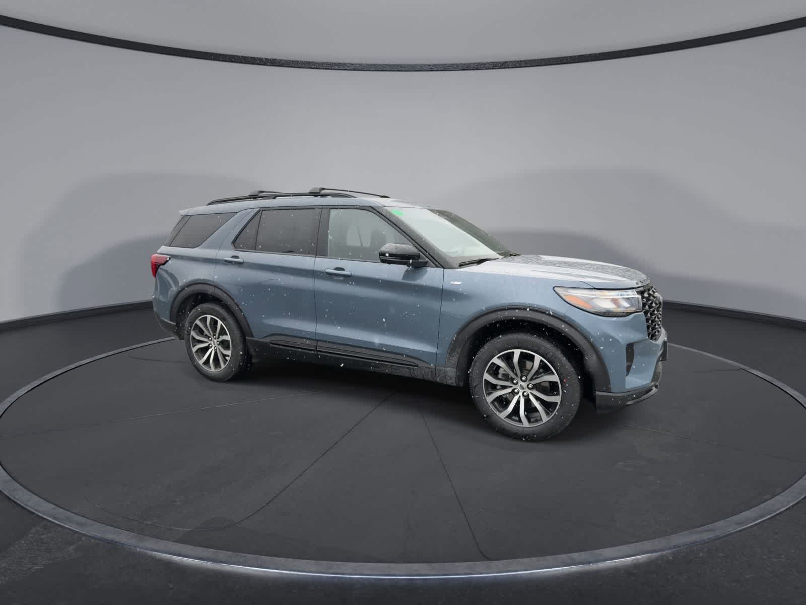 Thumbnail: 2026 Ford Explorer - 2