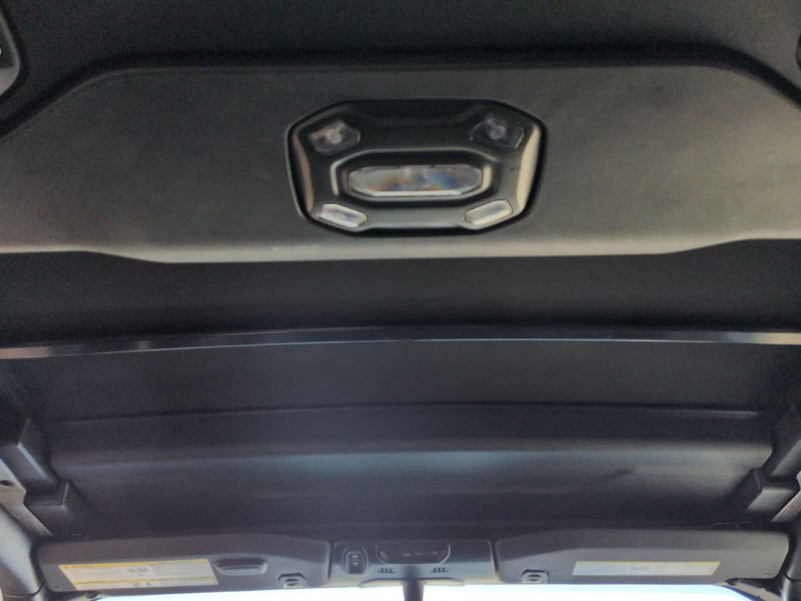 Thumbnail: 2021 Jeep Wrangler - 23