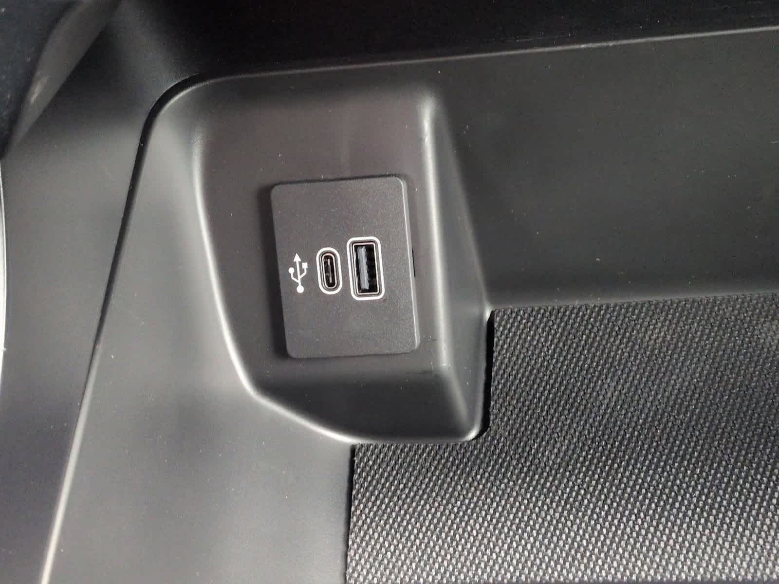 Thumbnail: 2025 Ford F-150 - 32