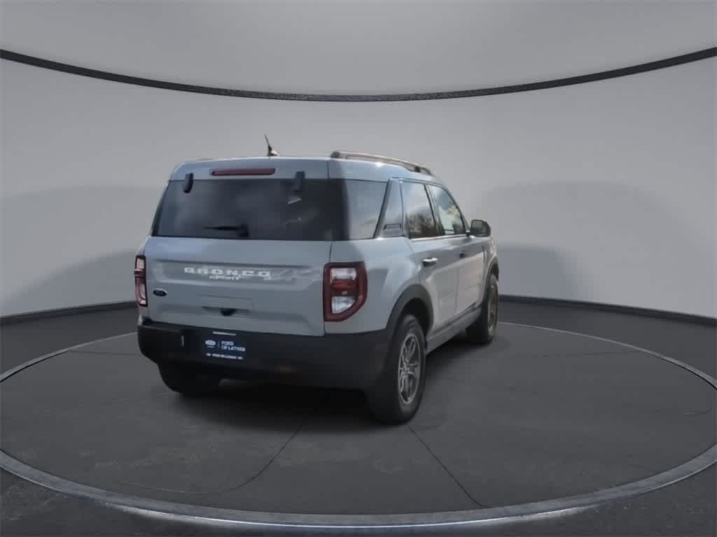 Thumbnail: 2022 Ford Bronco Sport - 8