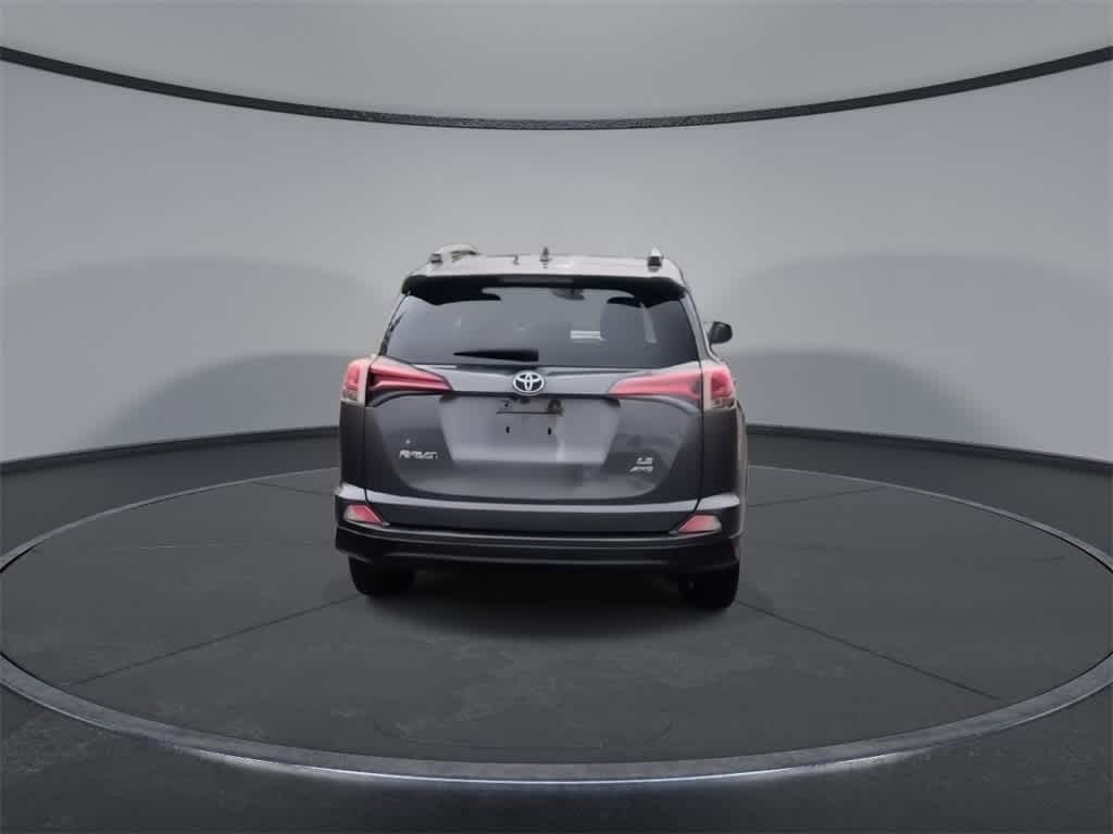 Thumbnail: 2016 Toyota RAV4 - 7