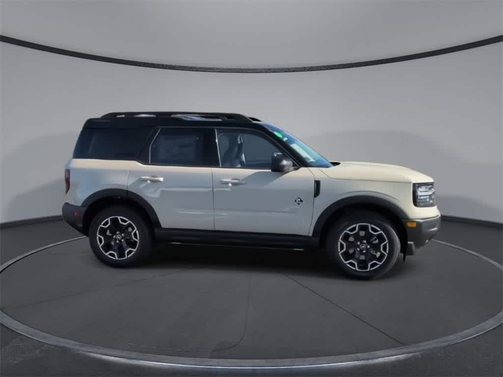 Thumbnail: 2025 Ford Bronco Sport - 9