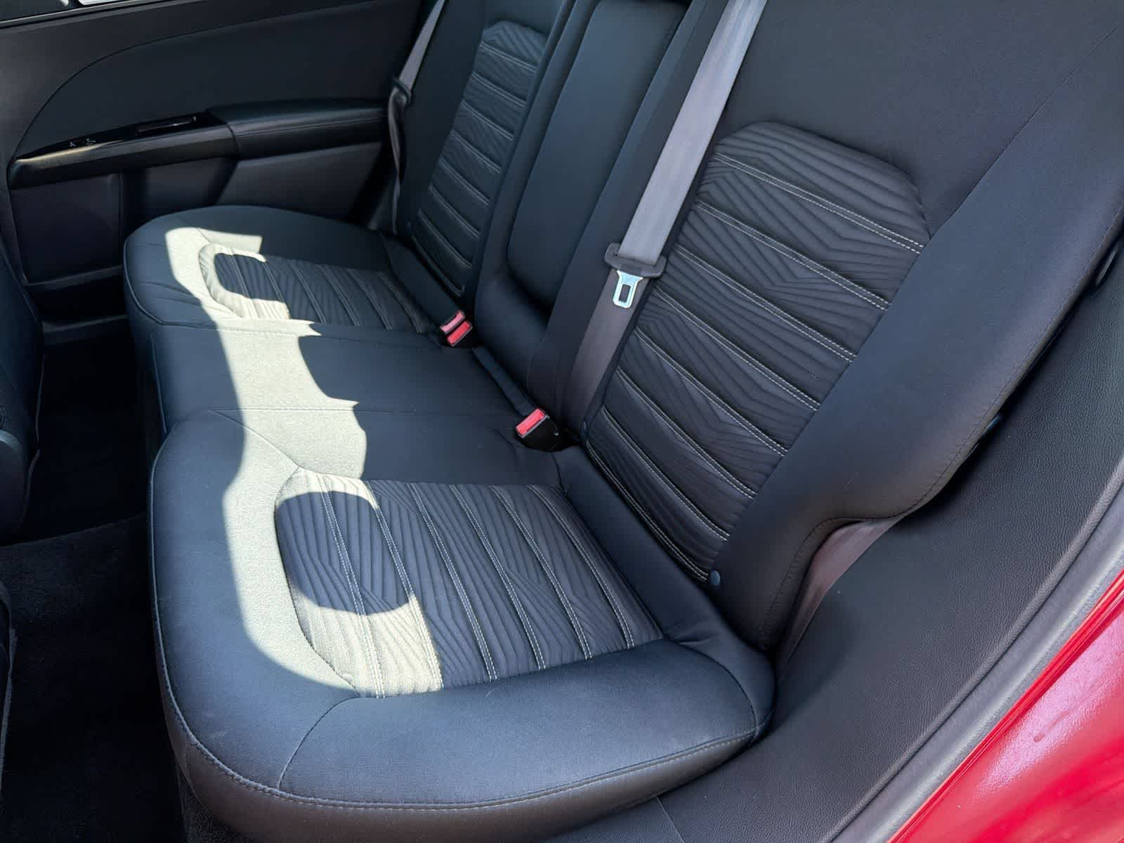 Thumbnail: 2016 Ford Fusion - 19