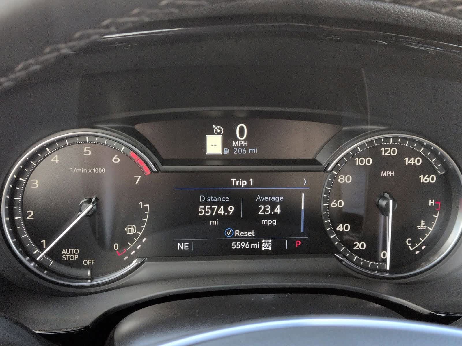 Thumbnail: 2025 Cadillac XT5 - 36