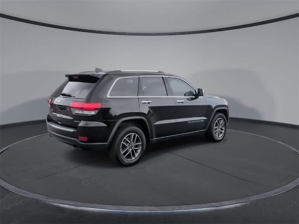 Thumbnail: 2020 Jeep Grand Cherokee - 8