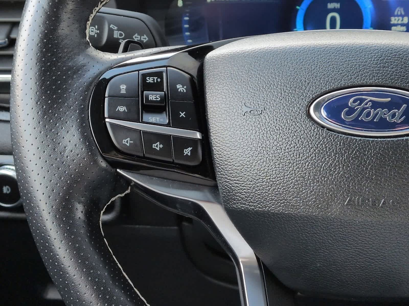 Thumbnail: 2023 Ford Explorer - 26