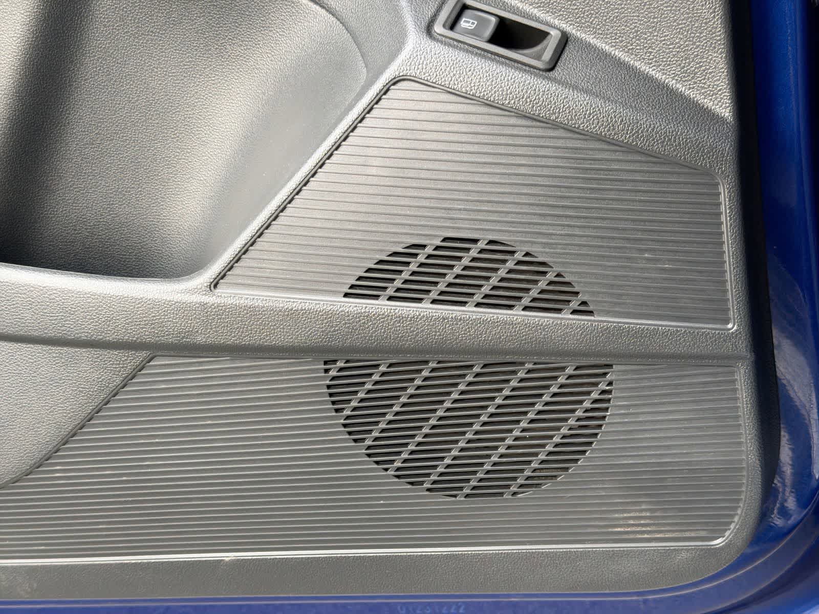 Thumbnail: 2023 Volkswagen Taos - 31