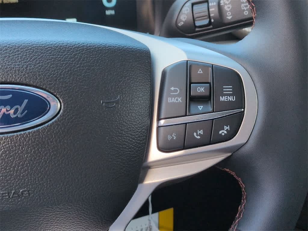 Thumbnail: 2025 Ford Explorer - 25