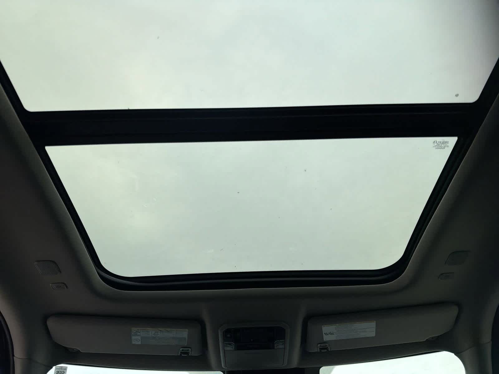 Thumbnail: 2022 Toyota Tundra - 23