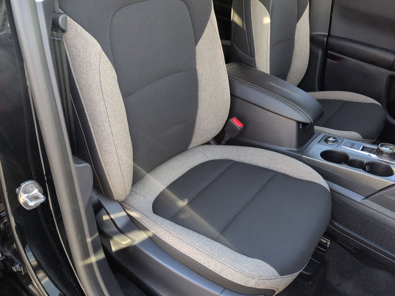 Thumbnail: 2025 Ford Bronco Sport - 22