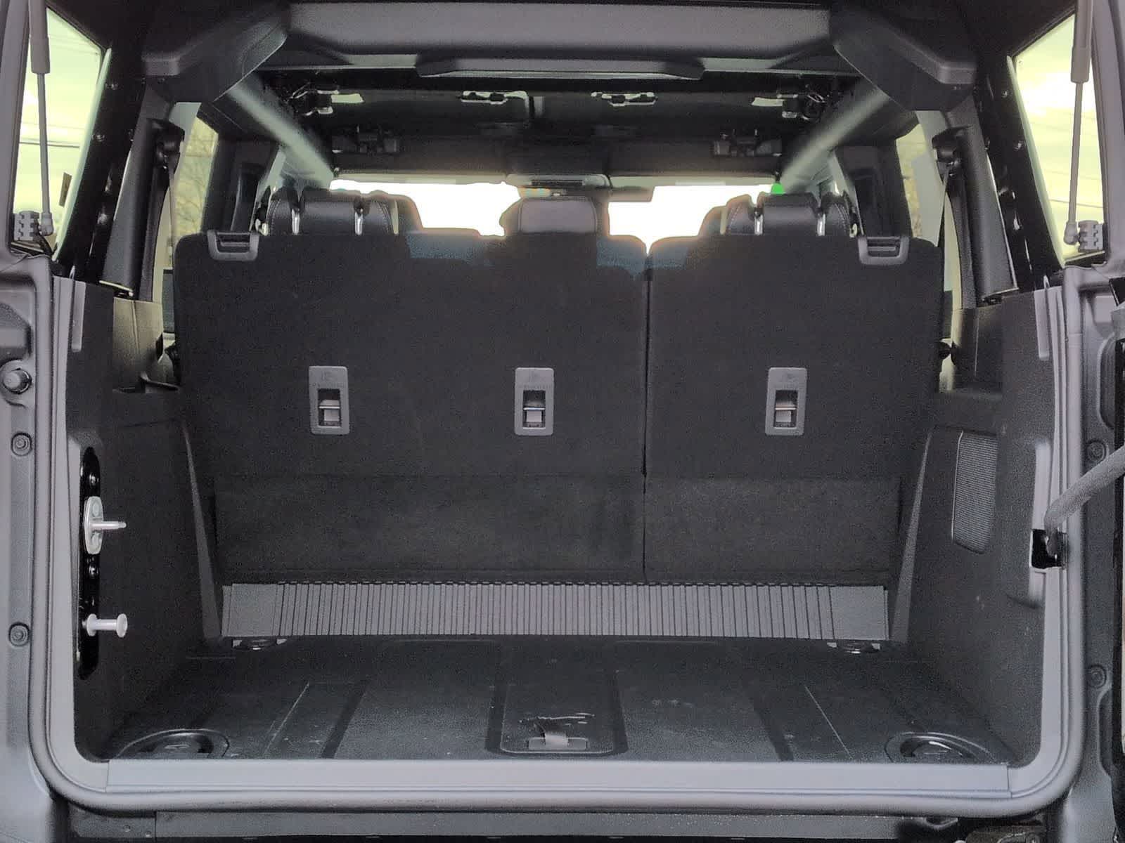 Thumbnail: 2025 Ford Bronco - 37