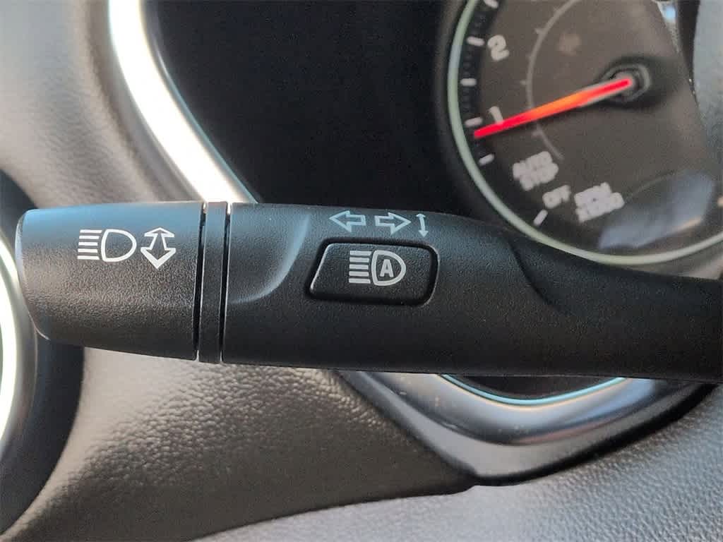 Thumbnail: 2022 Chevrolet Blazer - 27