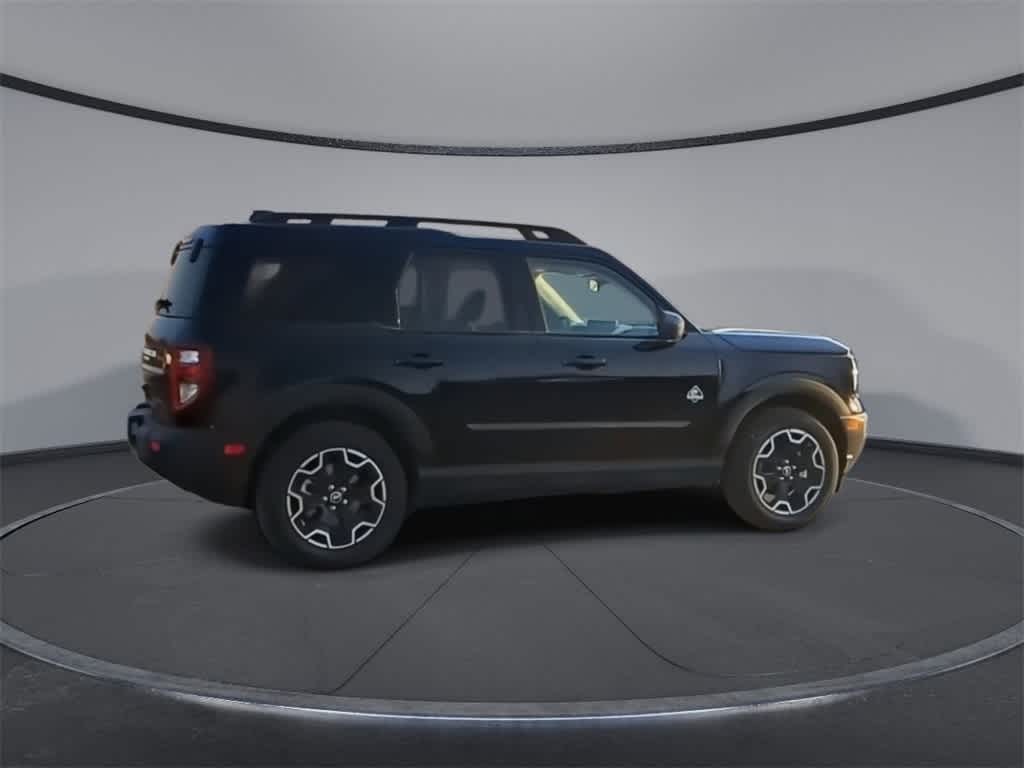 Thumbnail: 2025 Ford Bronco Sport - 8