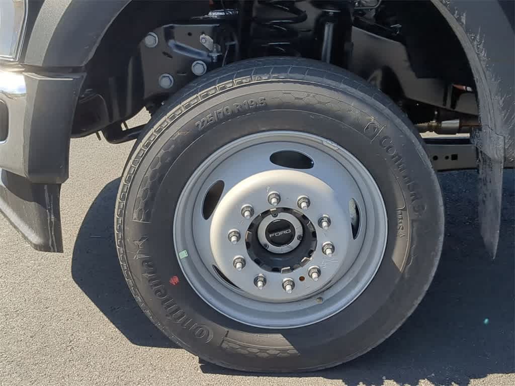 Thumbnail: 2025 Ford F-550 - 14