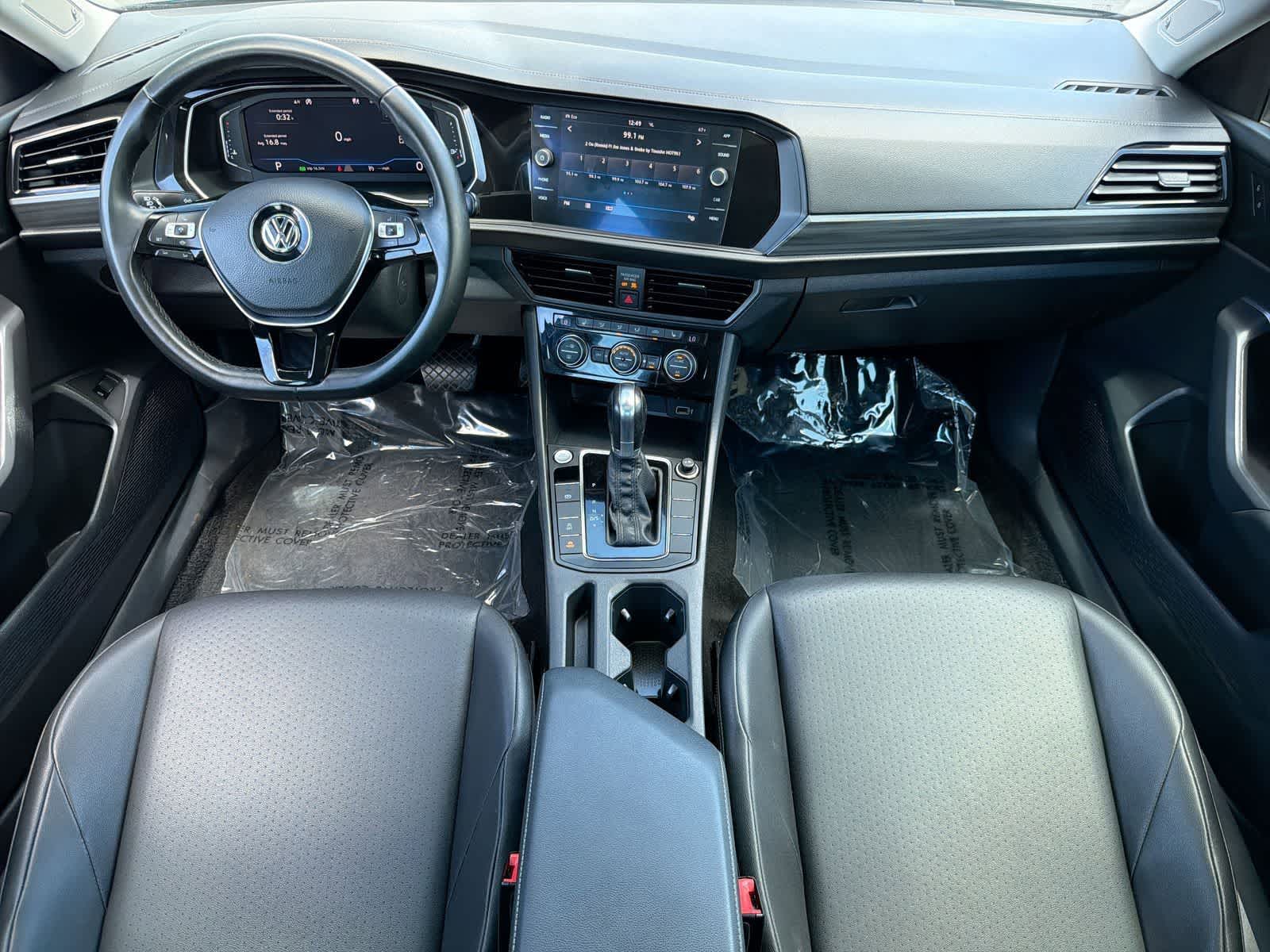 Thumbnail: 2019 Volkswagen Jetta - 16