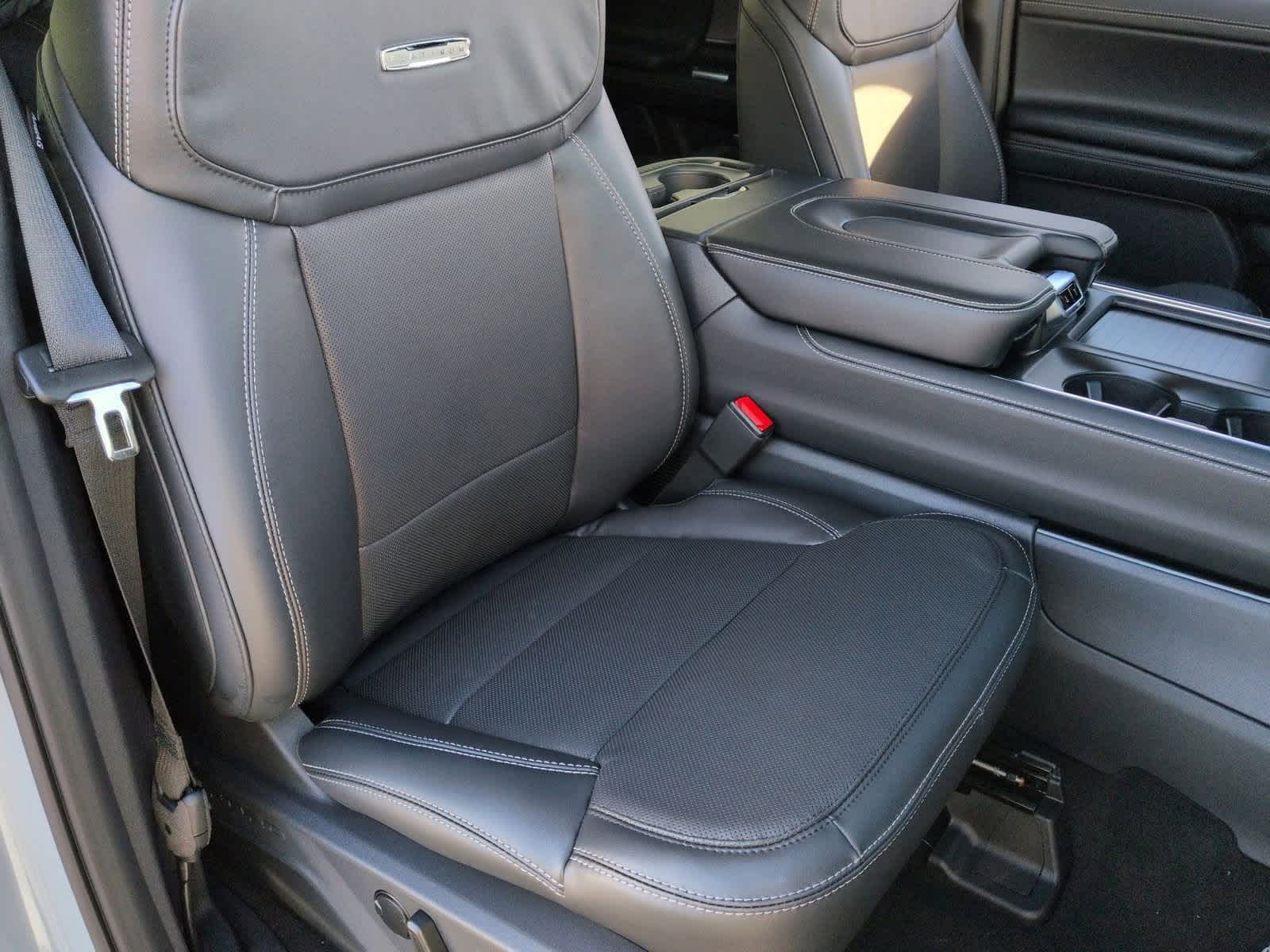 Thumbnail: 2025 Ford Expedition - 23