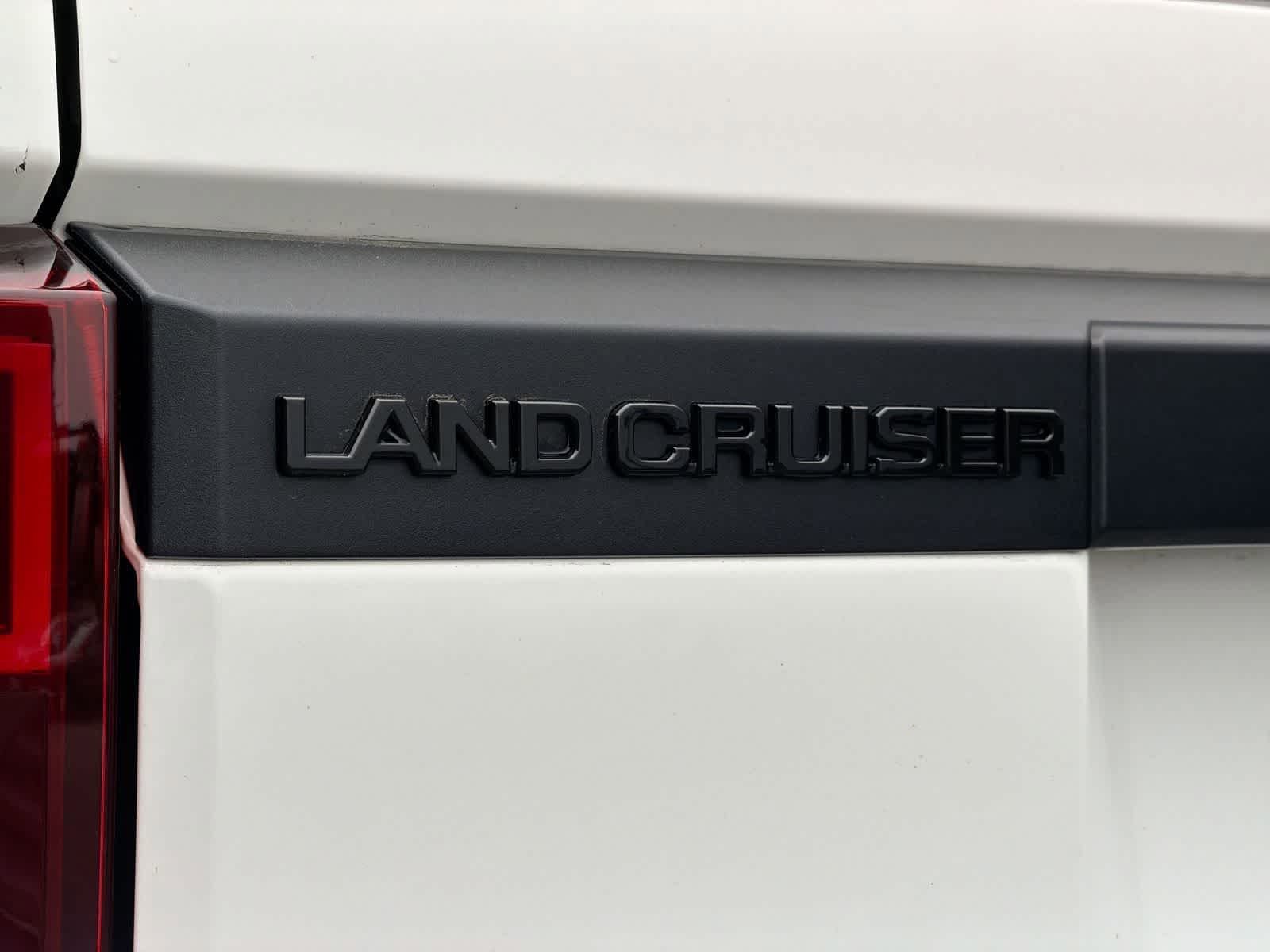 Thumbnail: 2025 Toyota Land Cruiser - 13